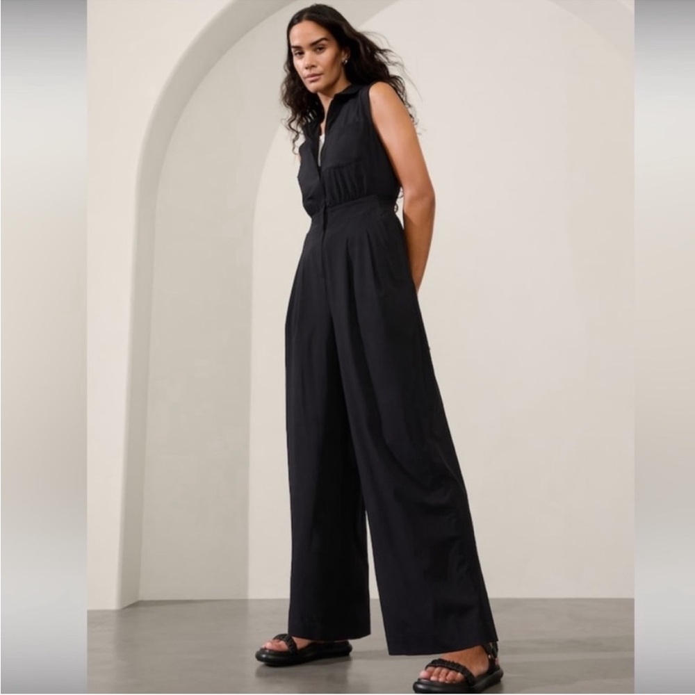 Athleta Black Sleeveless Jumpsuit